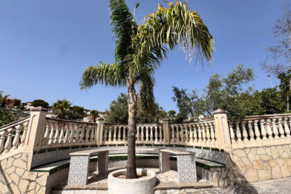 4f4a014500eaea3adf4060206d2b04d4 - 1