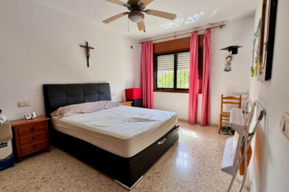 4f4a014500eaea3adf4060206d2b04d4 - 19