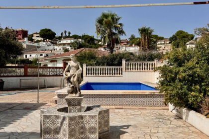 4f4a014500eaea3adf4060206d2b04d4 - 5