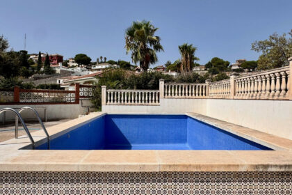 4f4a014500eaea3adf4060206d2b04d4 - 6