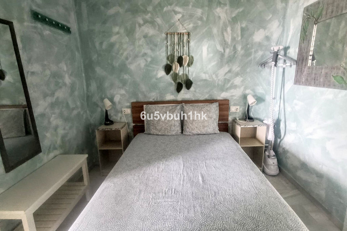 4f92e8508023d7a1fac6f285b7c6a6f8 - 14