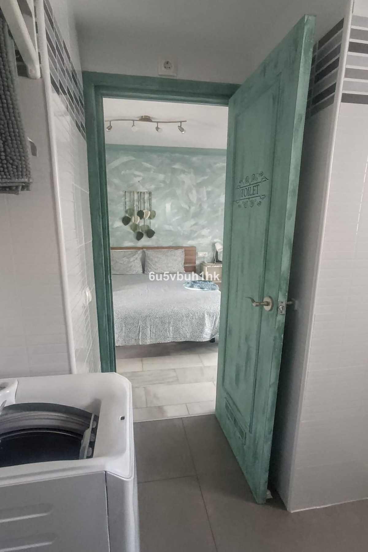 4f92e8508023d7a1fac6f285b7c6a6f8 - 16