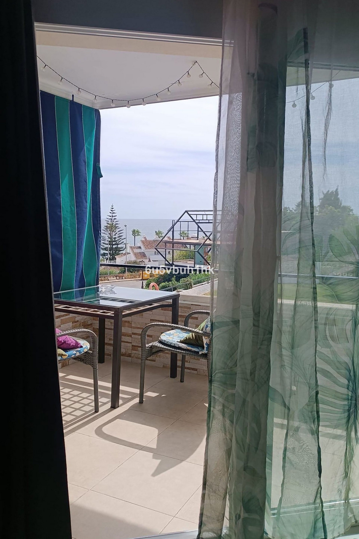 4f92e8508023d7a1fac6f285b7c6a6f8 - 18