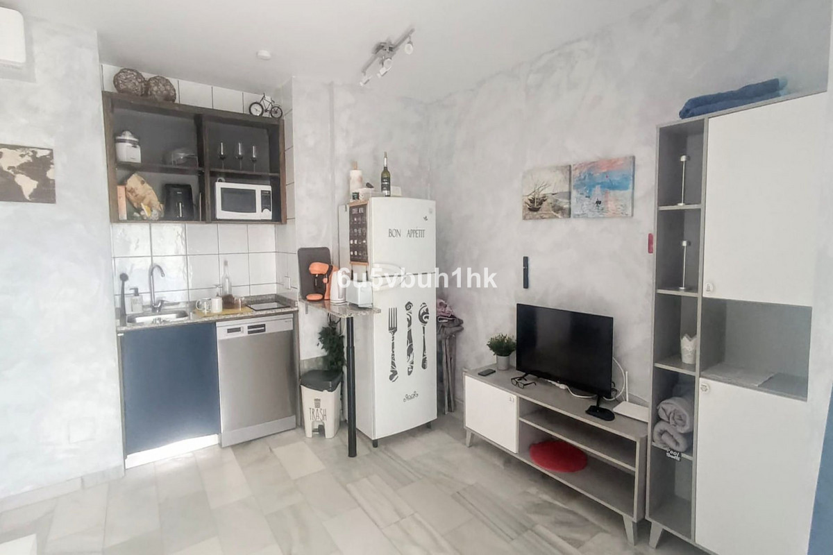 4f92e8508023d7a1fac6f285b7c6a6f8 - 9