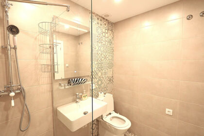 4ff4e220fedc6e121ba19c3fae0369f8 - 9