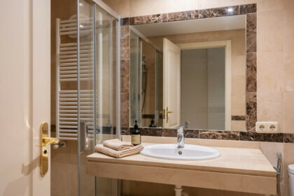 50ed06240e78f84505cc676e10233c26 - 13