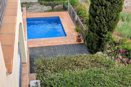 5166fb80a07ce5f949566df8e91b841e - 19