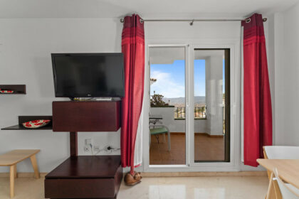 51ce5e44db80346b4ce88bd9cc658da9 - 4