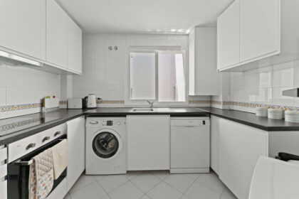 51ce5e44db80346b4ce88bd9cc658da9 - 9