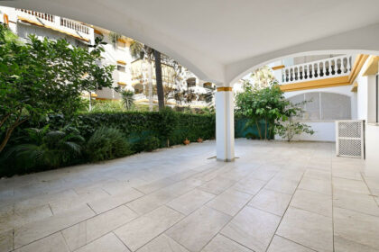 52a7df128808ca7997ea7bc39f262d54 - 15