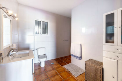 533851f610faf0399a1e3f4ab1ad92cb - 23