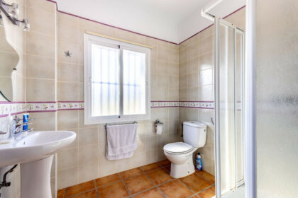 533851f610faf0399a1e3f4ab1ad92cb - 27