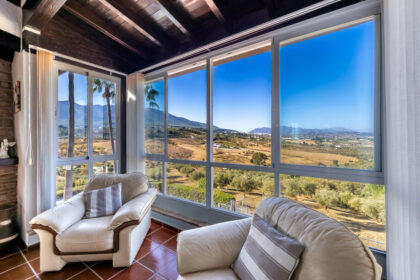 533851f610faf0399a1e3f4ab1ad92cb - 9