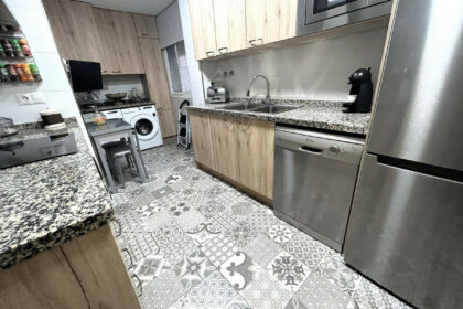 536b64d012c717baa0dda2819b514e93 - 9