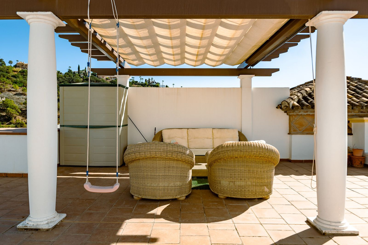 53957aeadd7e4ce1ed546ed120898963 - 14