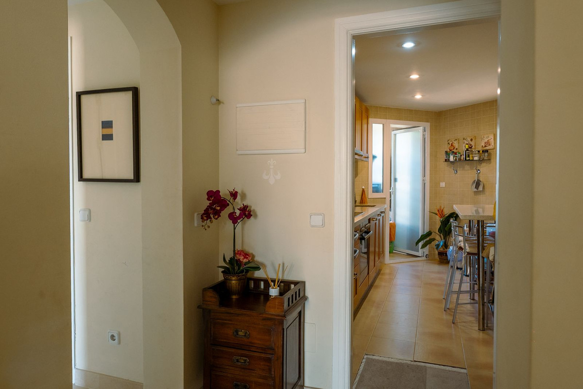 53957aeadd7e4ce1ed546ed120898963 - 17