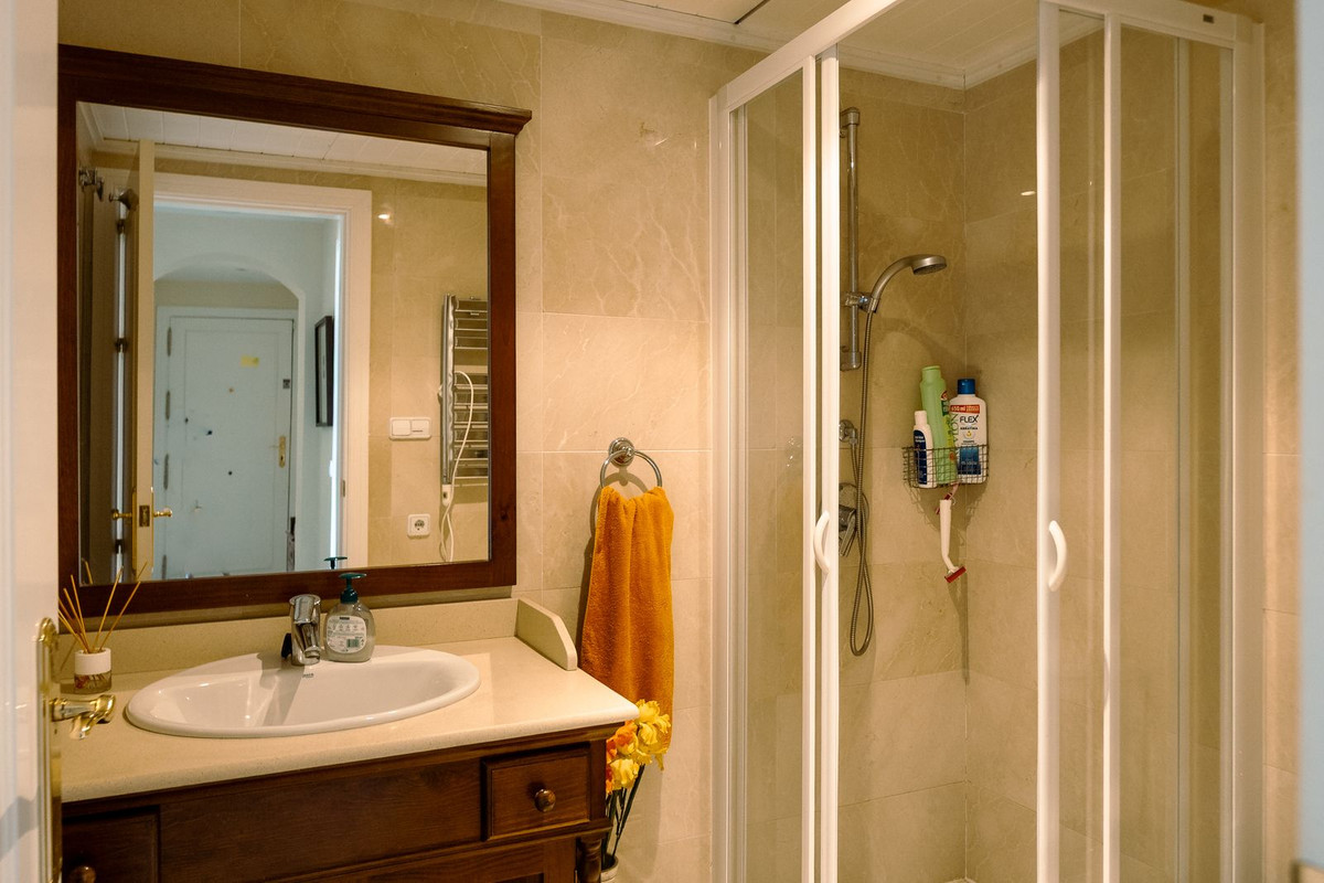 53957aeadd7e4ce1ed546ed120898963 - 25