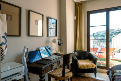 53957aeadd7e4ce1ed546ed120898963 - 8