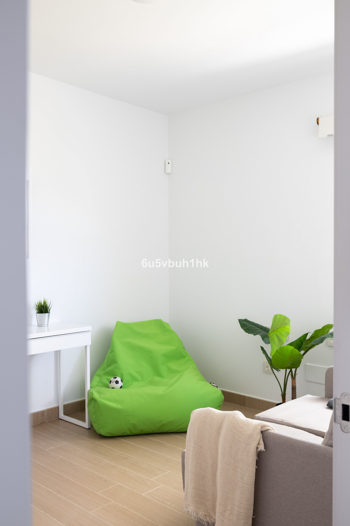 54f337a872bd6288e8cfd3b320a2d71c - 17