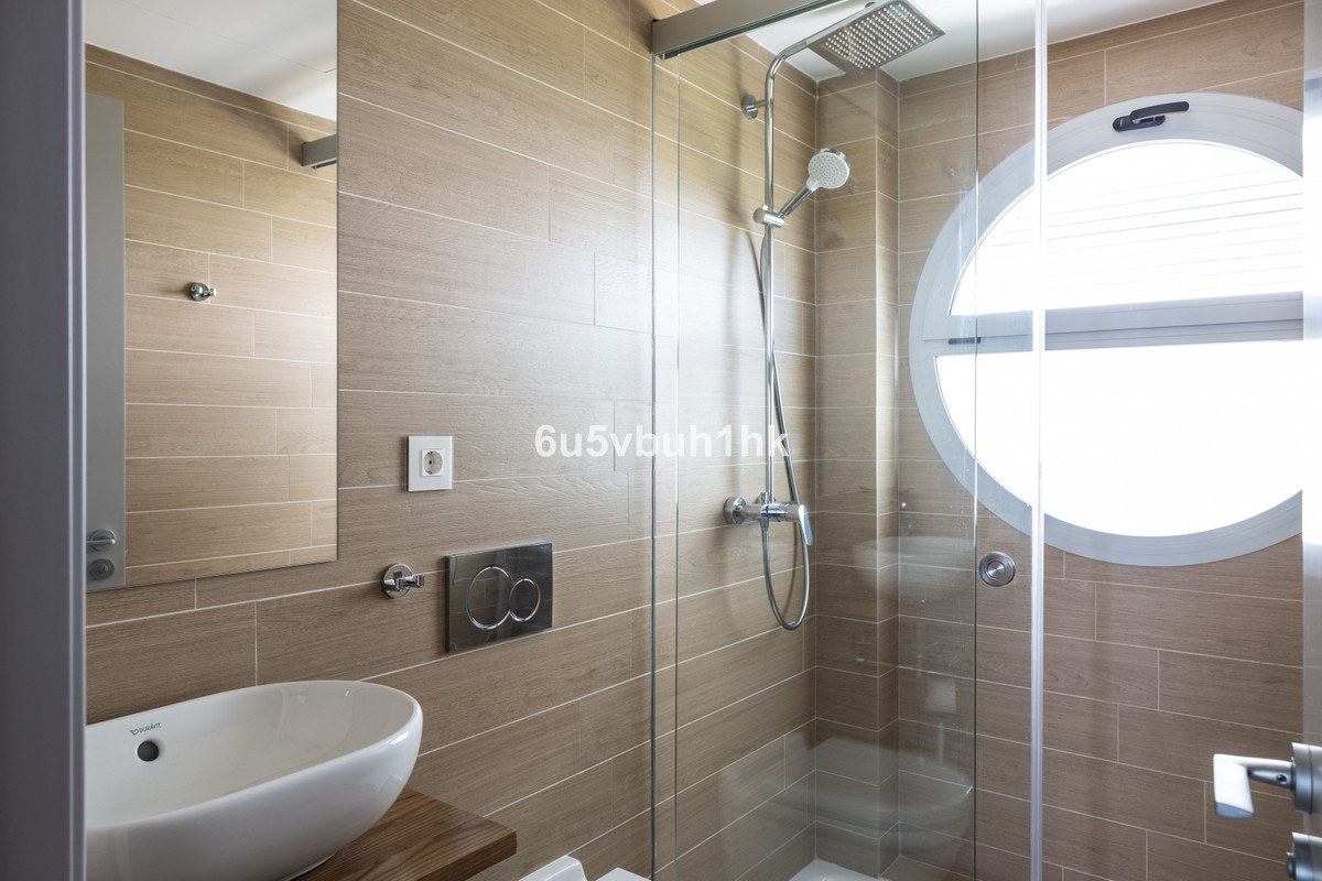 54f337a872bd6288e8cfd3b320a2d71c - 18