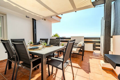 5549fe8352bf0c6b2ce1bdb5ef74b98e - 11