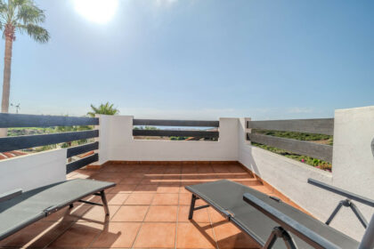 5549fe8352bf0c6b2ce1bdb5ef74b98e - 3