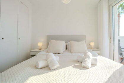 5549fe8352bf0c6b2ce1bdb5ef74b98e - 5