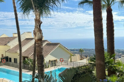 557c2234183a16f13d66288ea2604d26 - 2