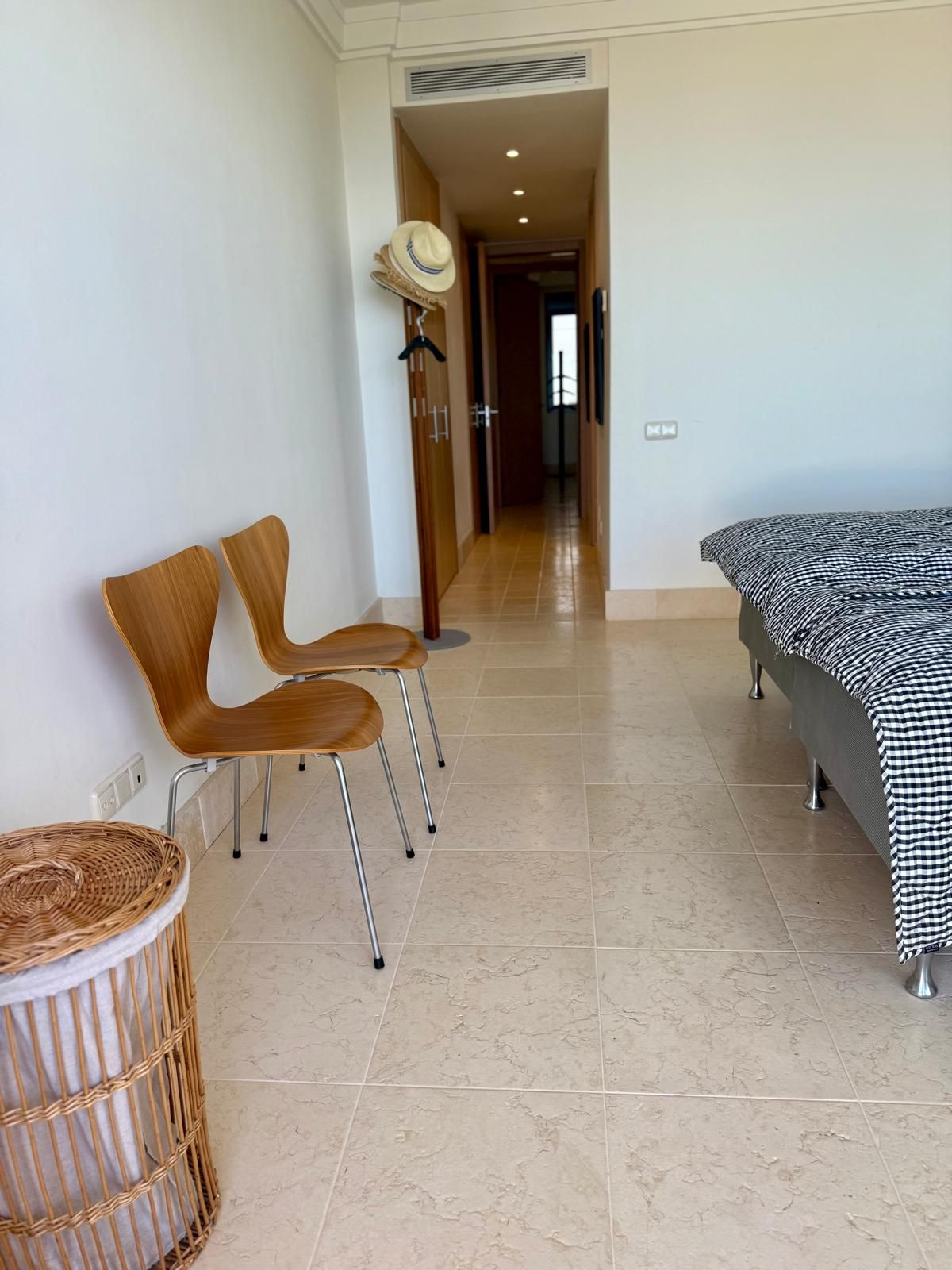 557c2234183a16f13d66288ea2604d26 - 29