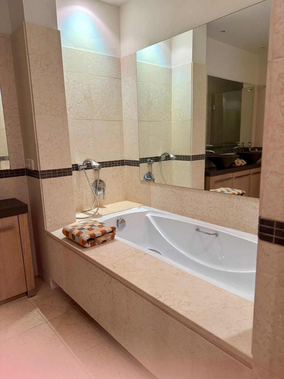 557c2234183a16f13d66288ea2604d26 - 35