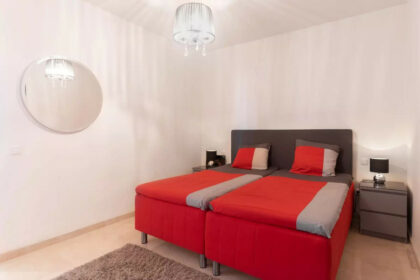 559053d8e4eabb8fc04eec0235bf3d91 - 19