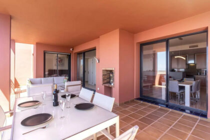 559053d8e4eabb8fc04eec0235bf3d91 - 3