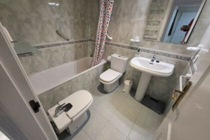 559a97e8ca0aa3352f41da8fc7202bc0 - 18