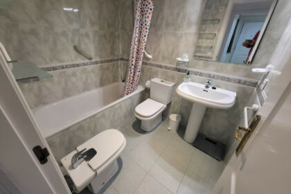 559a97e8ca0aa3352f41da8fc7202bc0 - 19