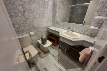 559a97e8ca0aa3352f41da8fc7202bc0 - 23