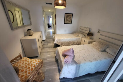 559a97e8ca0aa3352f41da8fc7202bc0 - 24