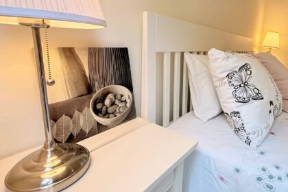 55c4f70976272c220555f2f293df9e84 - 19