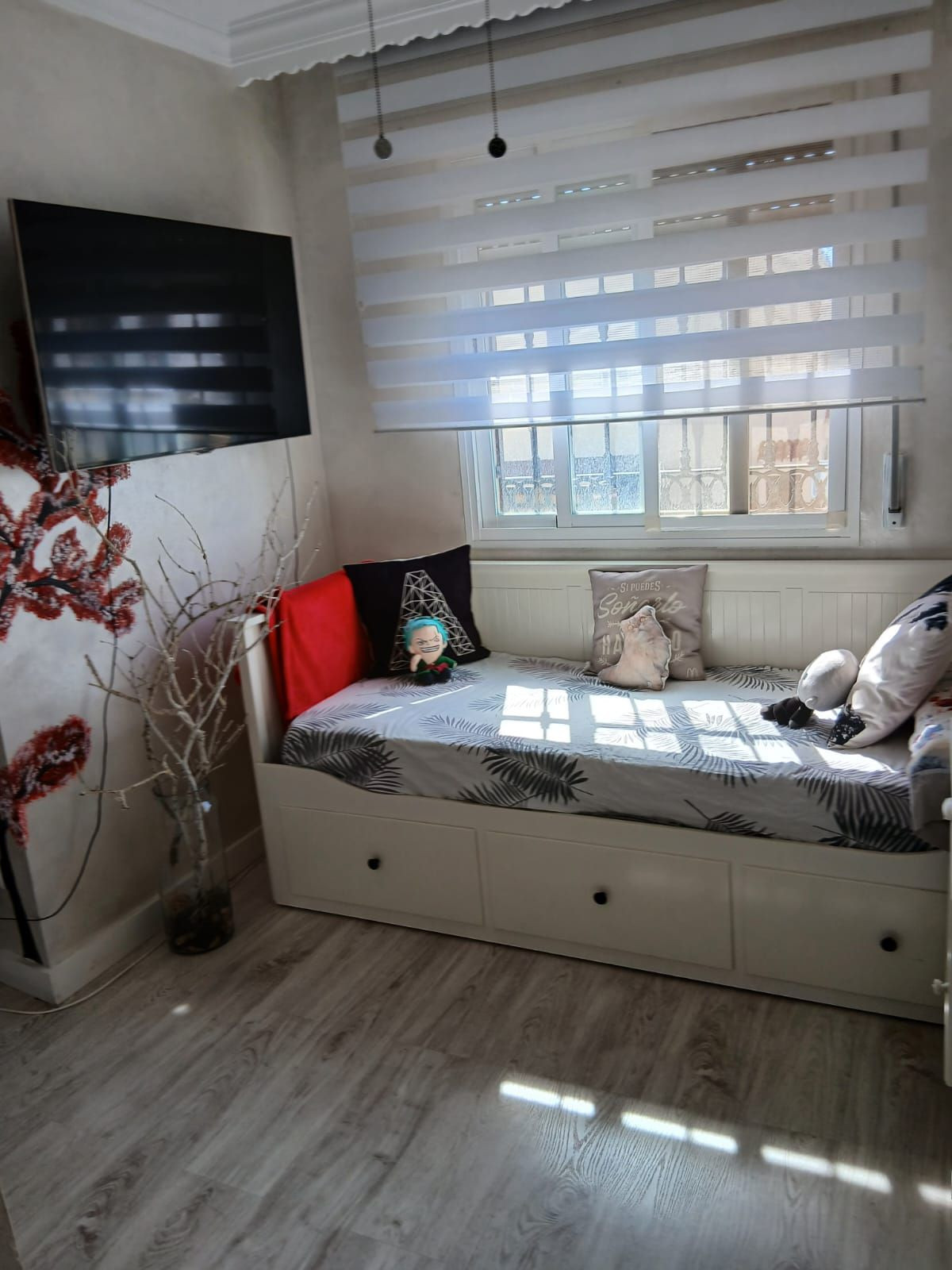 560bb541c9a1014a2a0a78b7a957281c - 31