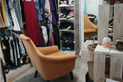 560bb541c9a1014a2a0a78b7a957281c - 34