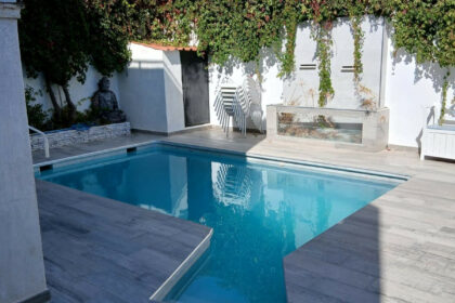 560bb541c9a1014a2a0a78b7a957281c - 37