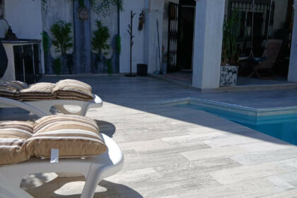 560bb541c9a1014a2a0a78b7a957281c - 38