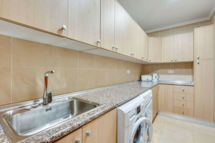 5632d2e8d531df9d89c177538a991d16 - 22