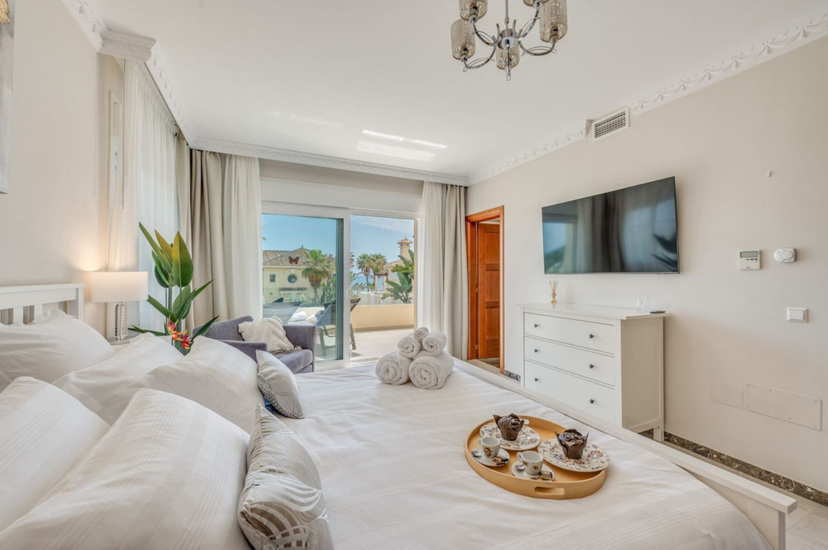 5632d2e8d531df9d89c177538a991d16 - 4