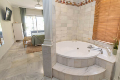 574510b67d016d1eb207d8901cfbc8b4 - 29