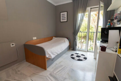 574510b67d016d1eb207d8901cfbc8b4 - 30