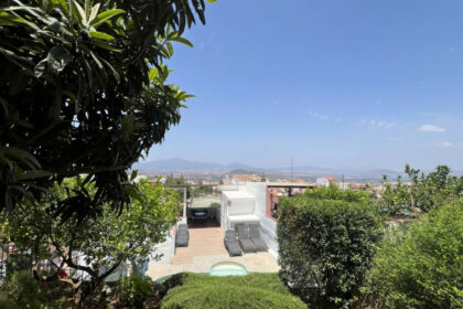 57a5c0107191b6e4c4b0171dbad71d99 - 1