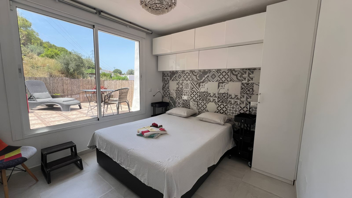 57a5c0107191b6e4c4b0171dbad71d99 - 14