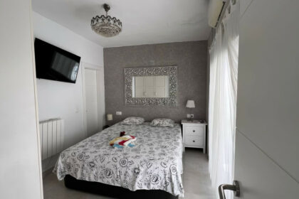 57a5c0107191b6e4c4b0171dbad71d99 - 15