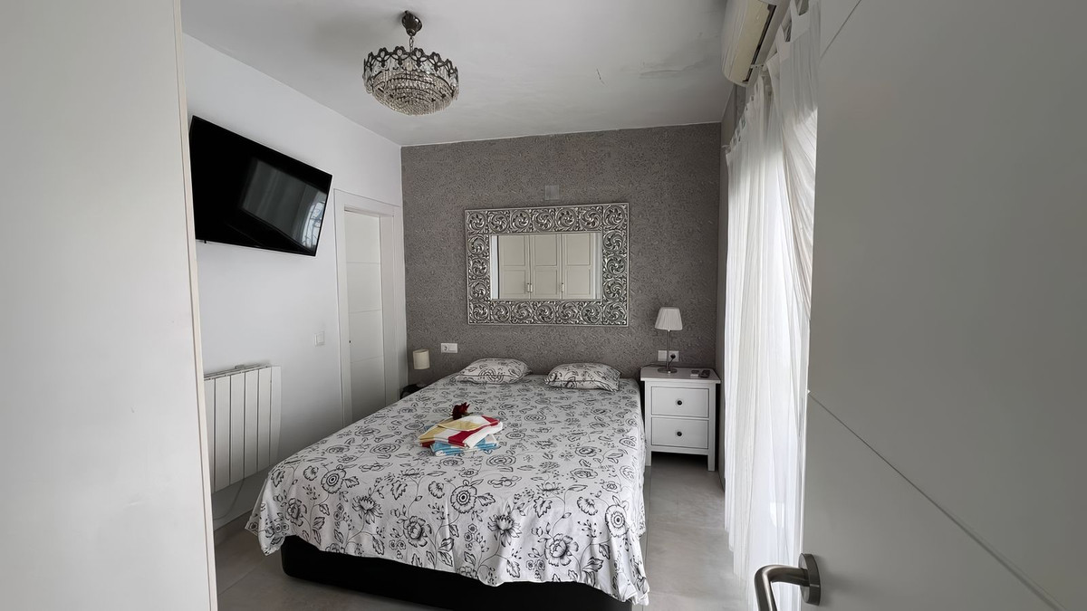 57a5c0107191b6e4c4b0171dbad71d99 - 15