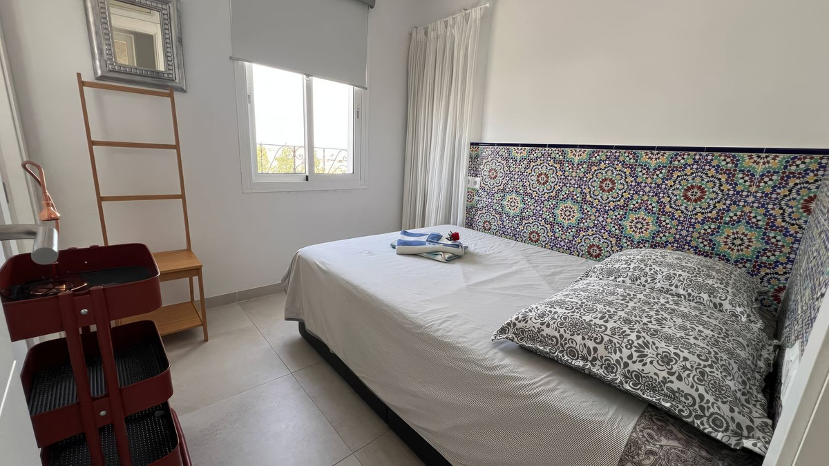 57a5c0107191b6e4c4b0171dbad71d99 - 17